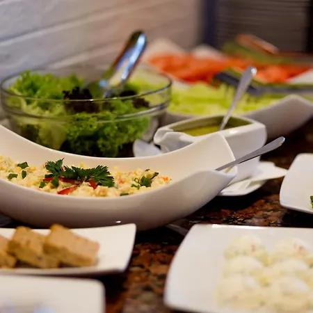 فندق Relaks Wellness & 3*