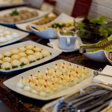 Relaks Wellness & Отель 3*