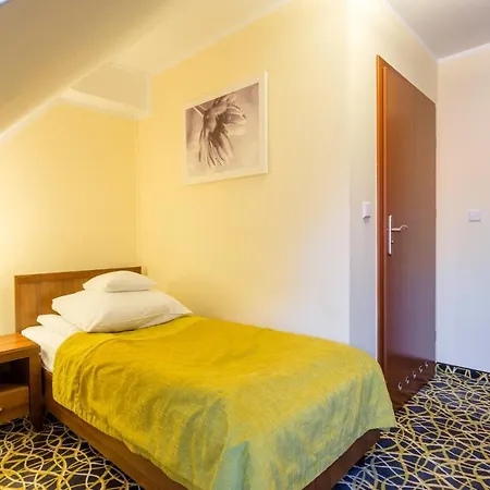 Relaks Wellness & 3*