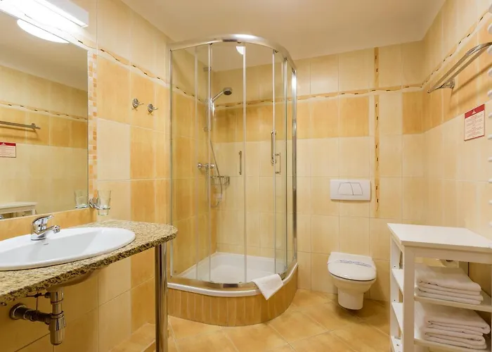 Relaks Wellness & Hotel 3*